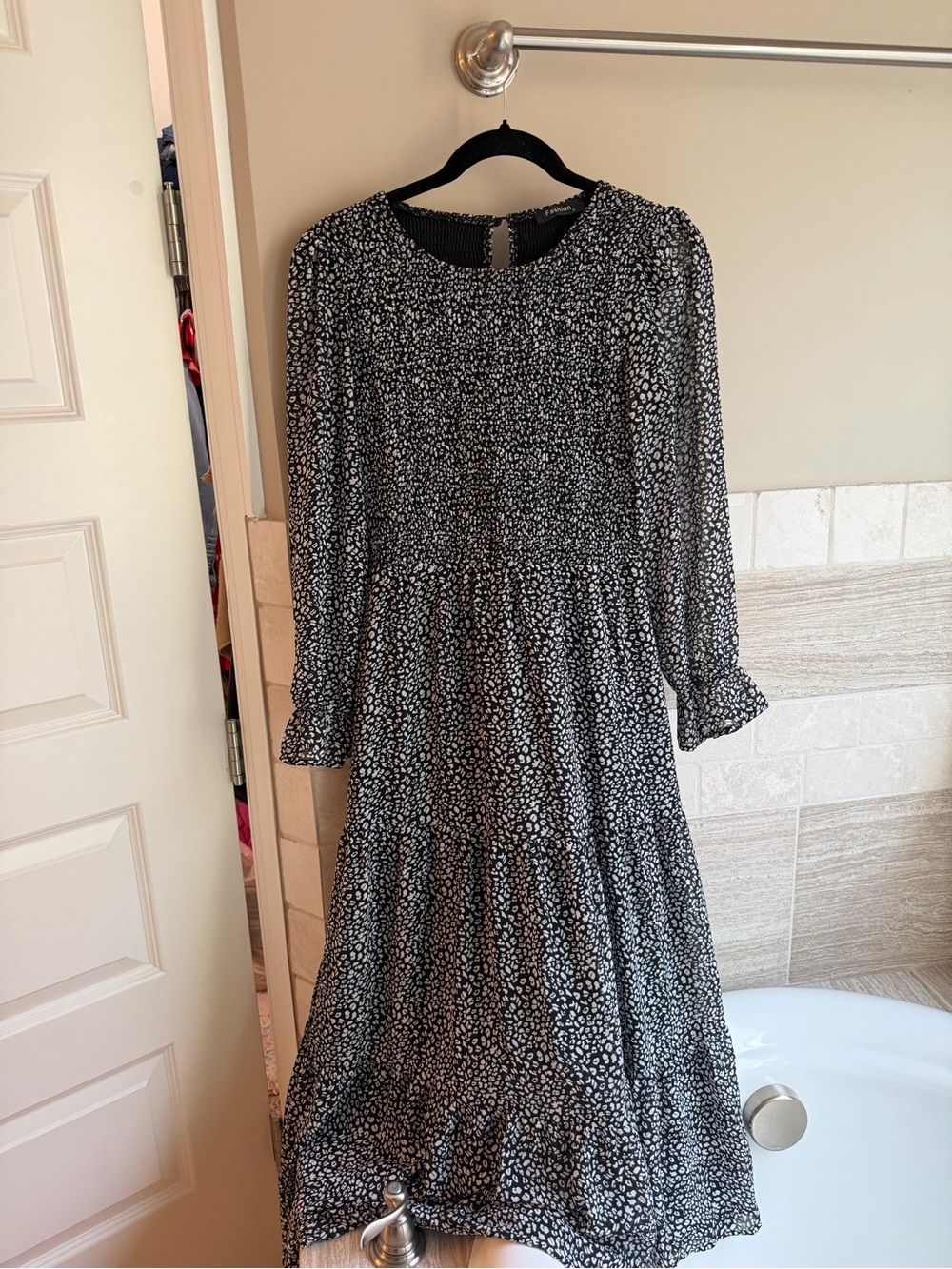 Black and White Long Sleeve Tiered Midi Dress